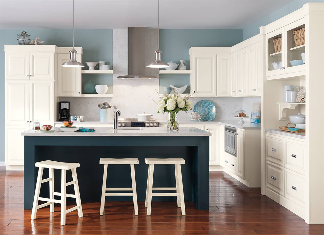 Light Side vs Dark Side What Cabinet Color is Right for You ...